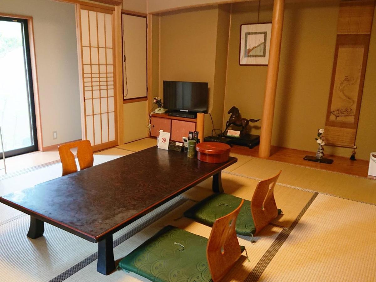 Kagetsu Ryokan Maizuru Esterno foto
